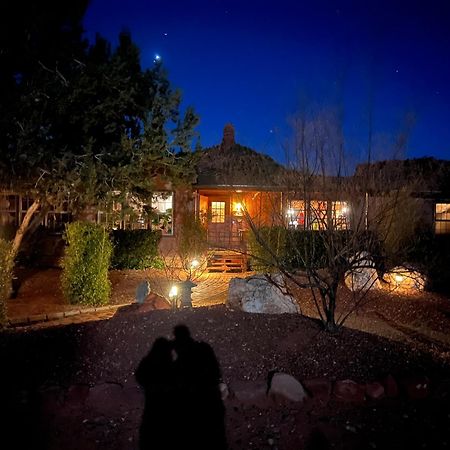 Sedona Room Homestay - Thunder Mountain Екстер'єр фото
