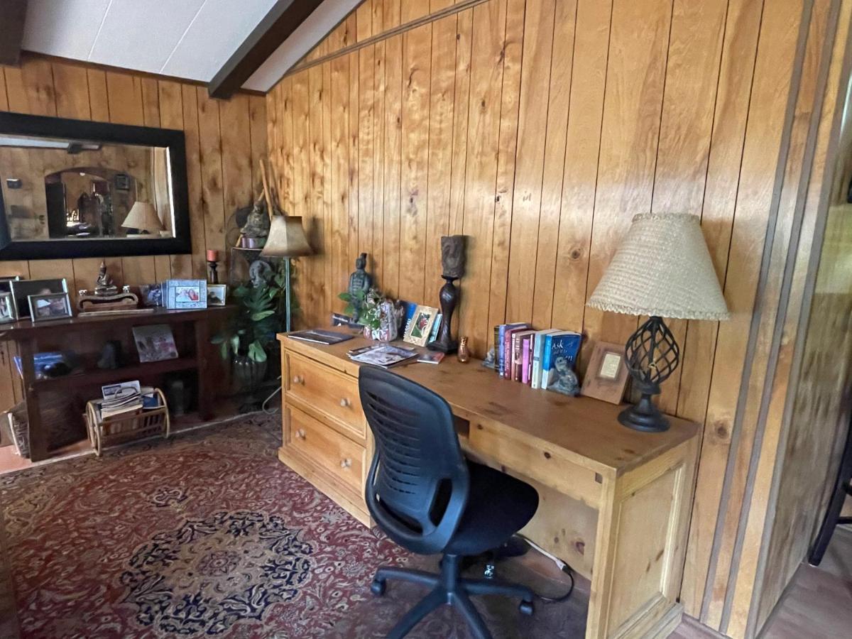 Sedona Room Homestay - Thunder Mountain Екстер'єр фото